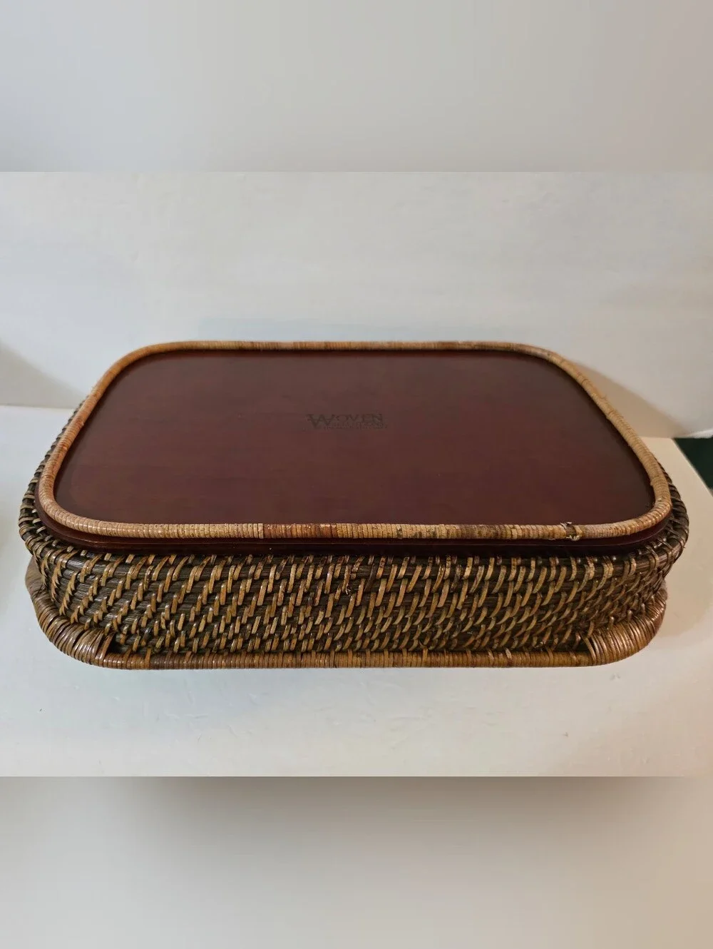 Pampered Chef Woven Selection Serving Tray Ratan Wicker Retired